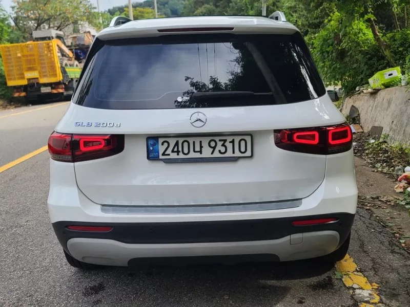 Mercedes-Benz GLB-Class