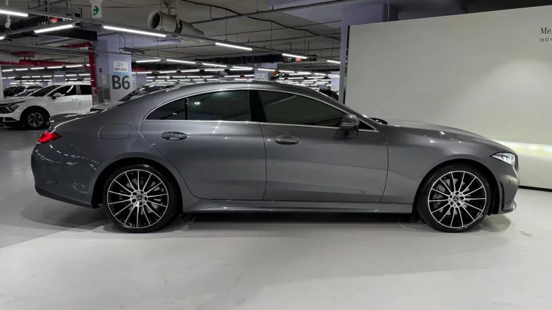 Mercedes-Benz CLS-Class