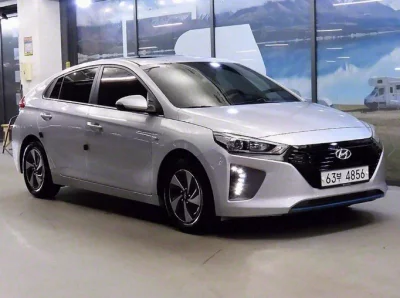 Hyundai Ioniq