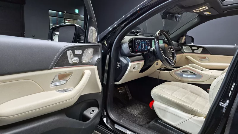 Mercedes-Benz GLS-Class