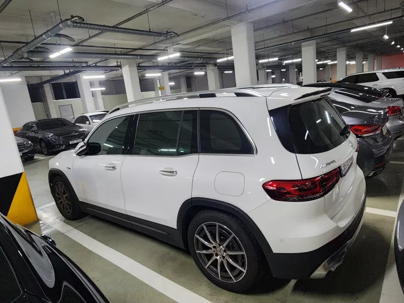 Mercedes-Benz GLB-Class