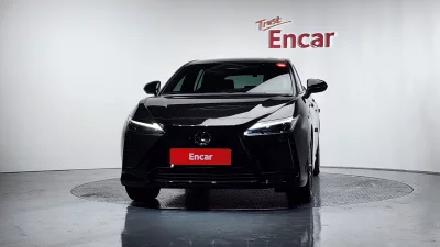 Lexus RZ