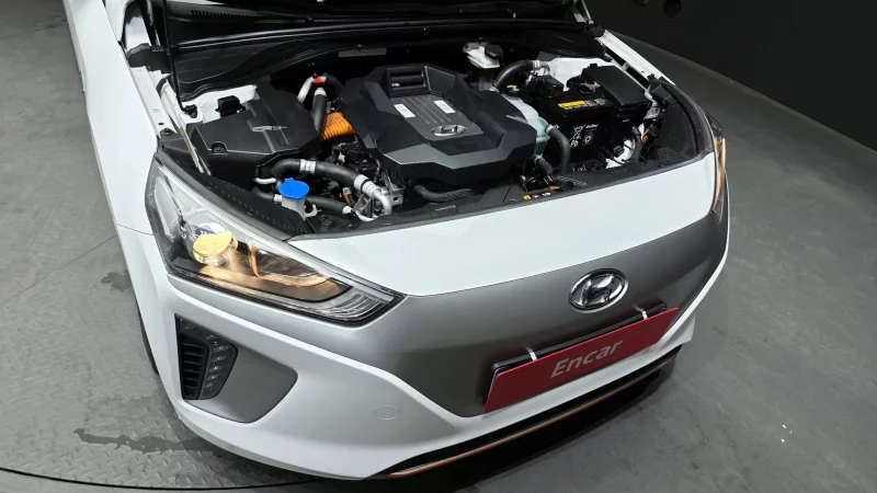 Hyundai Ioniq