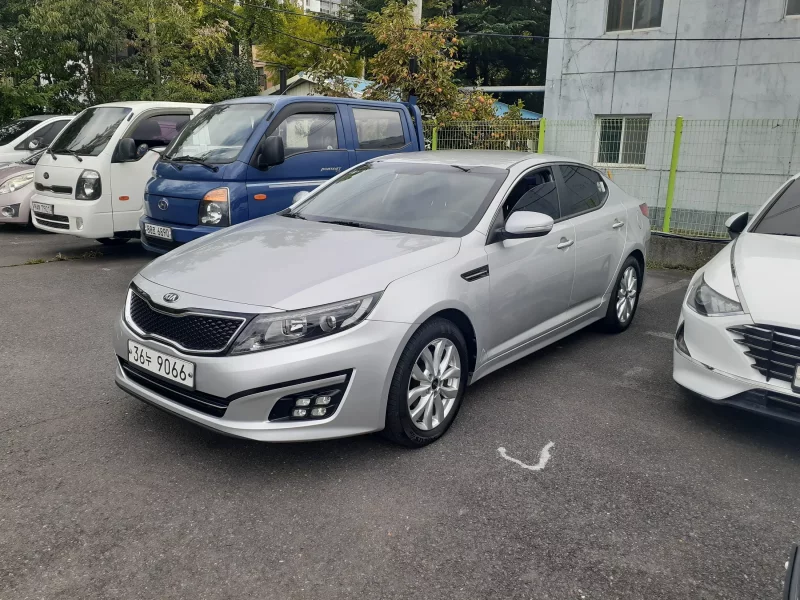 Kia K5