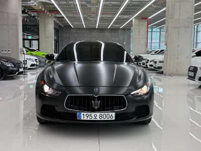 Maserati GHIBLI