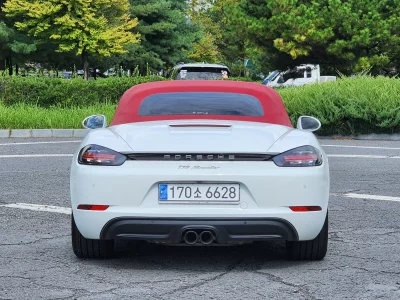 Porsche 718