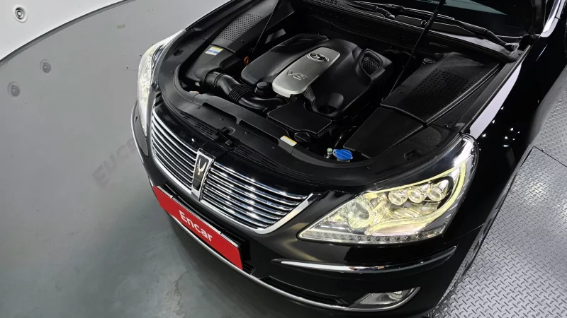 Hyundai Equus
