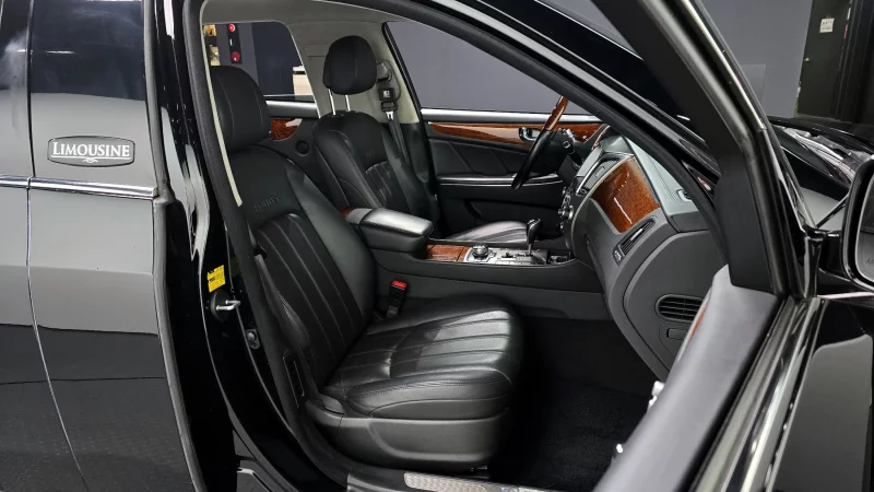 Hyundai Equus