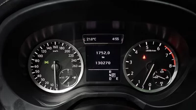Infiniti Q30
