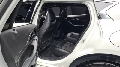 Infiniti Q30