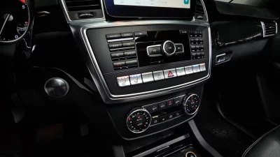 Mercedes-Benz M-class