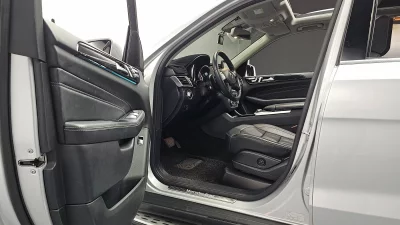 Mercedes-Benz M-class
