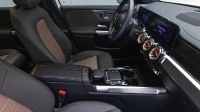 Mercedes-Benz EQB