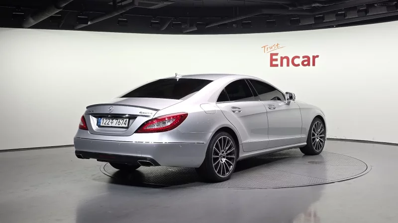 Mercedes-Benz CLS-Class