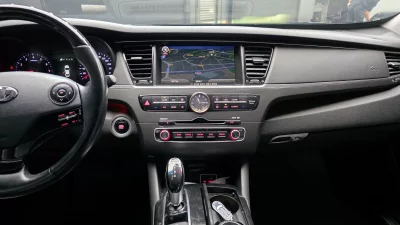 Kia K9