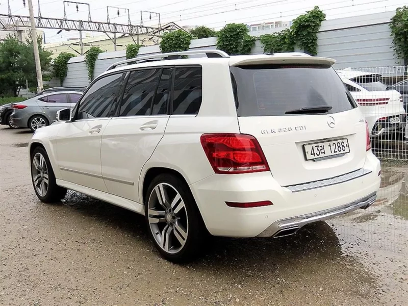 Mercedes-Benz GLK-Class