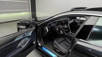 BMW 8-Series