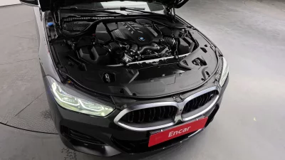 BMW 8-Series