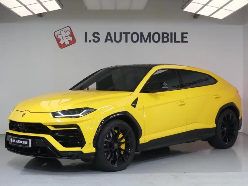 Lamborghini URUS