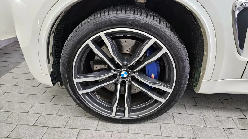 BMW X5 M