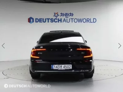 Volvo S90