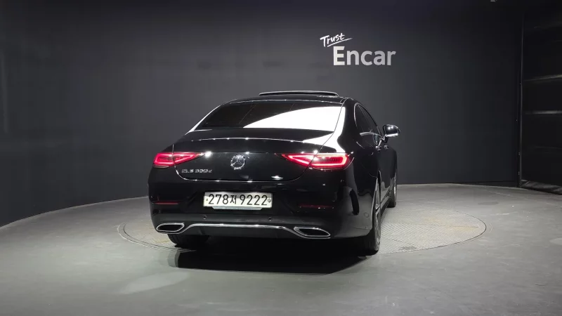 Mercedes-Benz CLS-Class