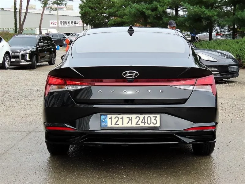 Hyundai AVANTE
