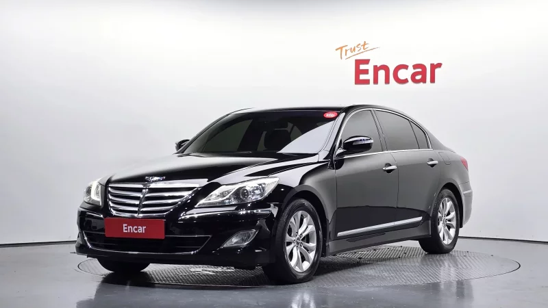 Hyundai Genesis
