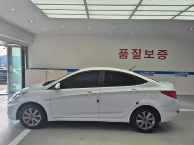 Hyundai Accent