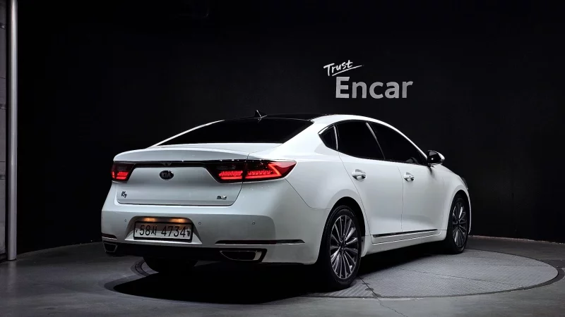 Kia K7