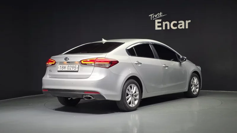 Kia K3