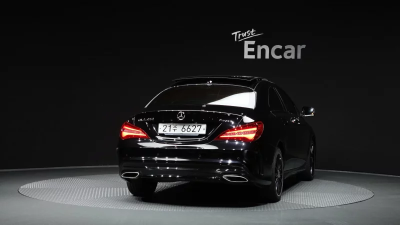 Mercedes-Benz CLA-Class