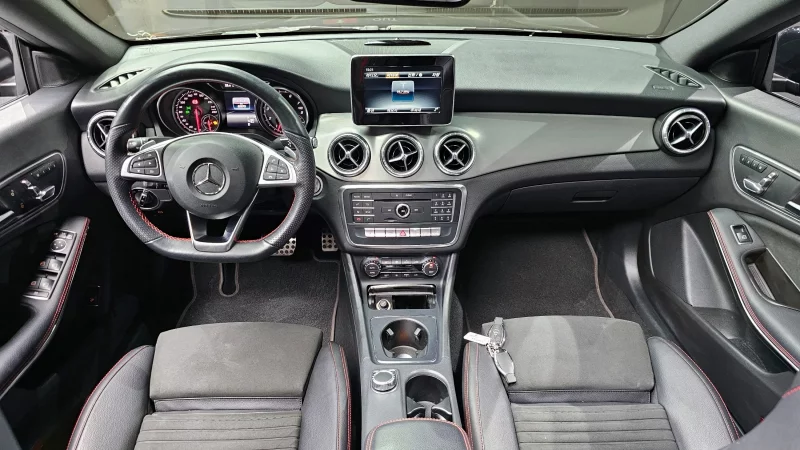 Mercedes-Benz CLA-Class