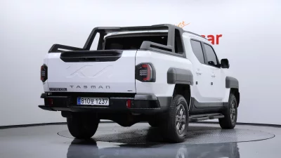 Kia Tasman