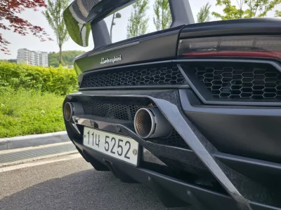Lamborghini HURACAN