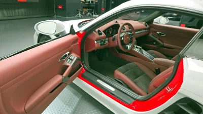 Porsche 718