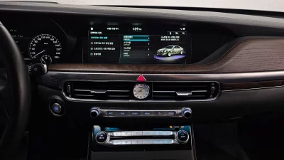 Genesis G90