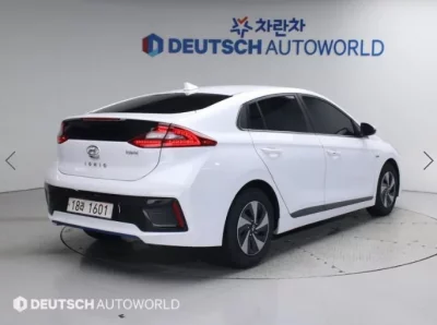Hyundai Ioniq