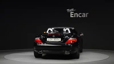 Mercedes-Benz SLK-Class