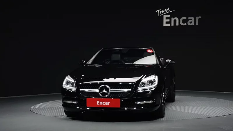 Mercedes-Benz SLK-Class