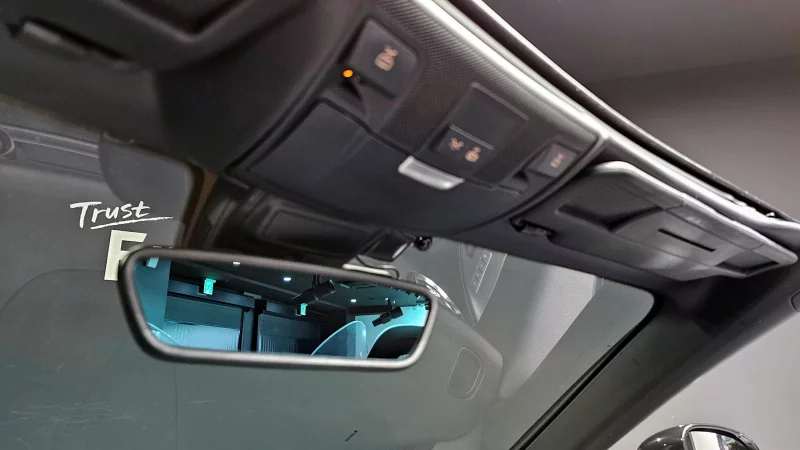 Mercedes-Benz SLK-Class