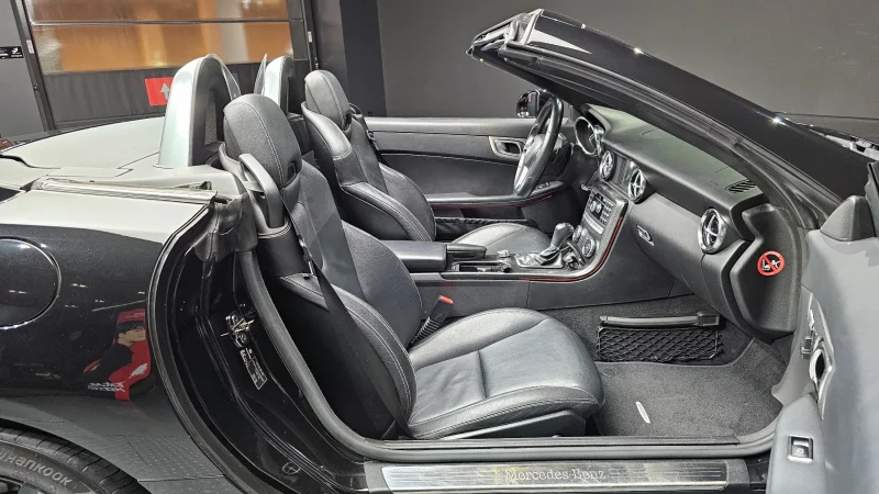 Mercedes-Benz SLK-Class