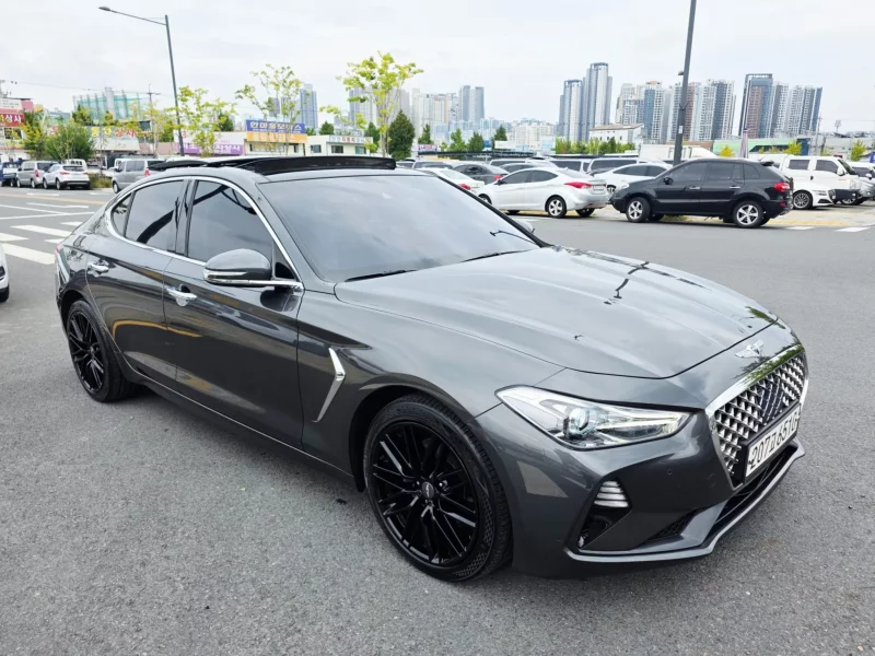 Genesis G70