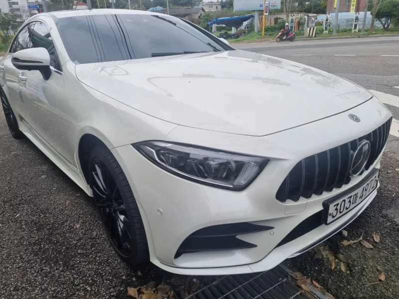 Mercedes-Benz CLS-Class
