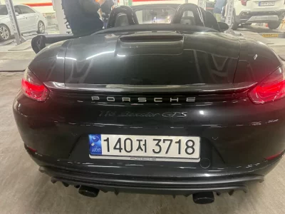 Porsche 718