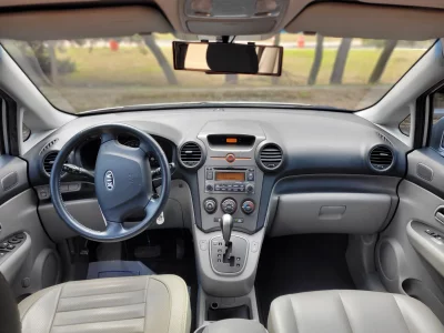 Kia Carens