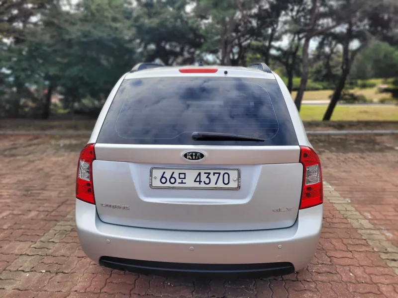 Kia Carens