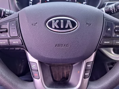 Kia pride