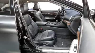 Nissan MAXIMA