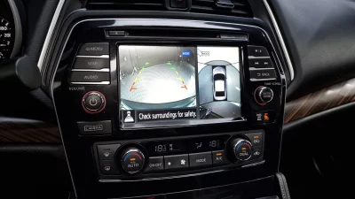 Nissan MAXIMA